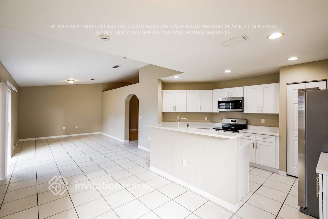 16887 Crestview Ln - Photo 6 of 17