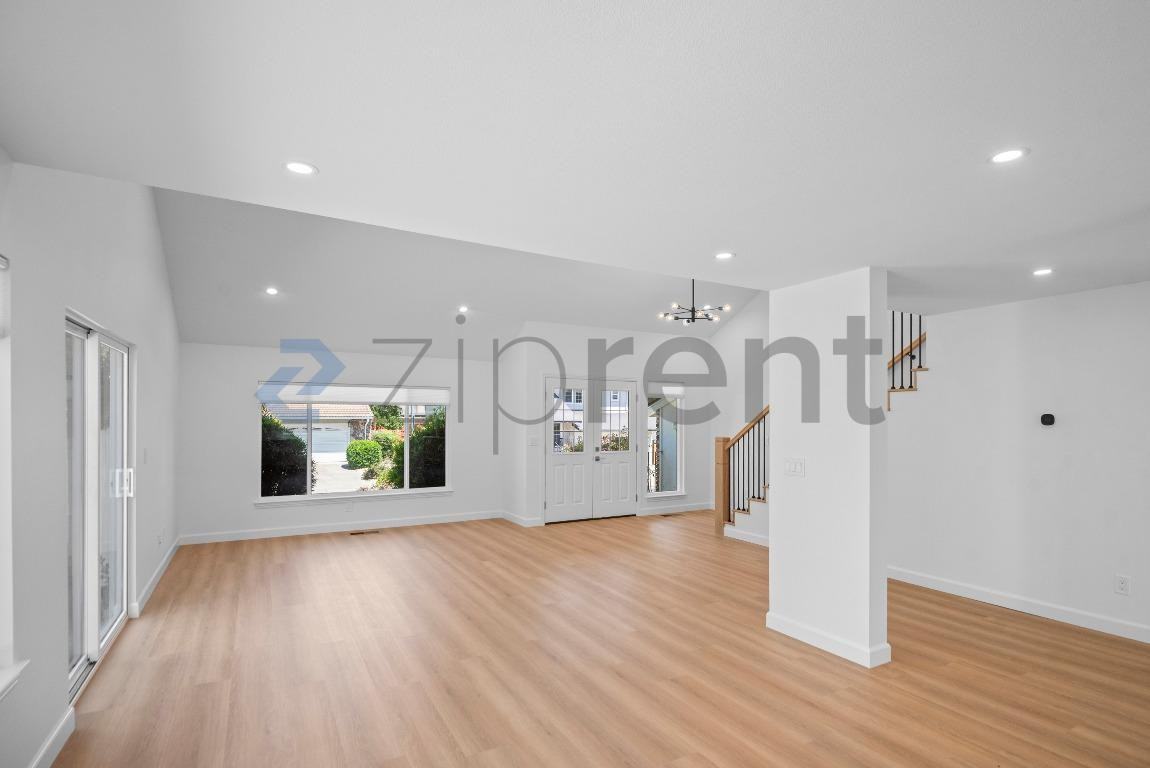 7442 Aspen Ct - Photo 6 of 24