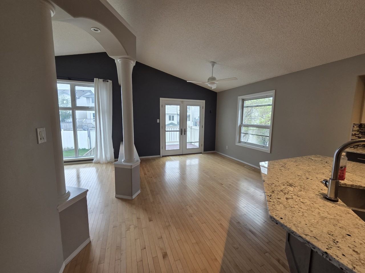 227 Wyman Lane - Photo 6 of 25
