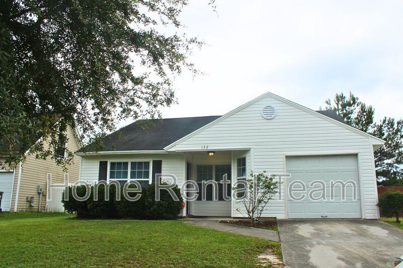 132 Bluelake Blvd - Photo 3 of 40