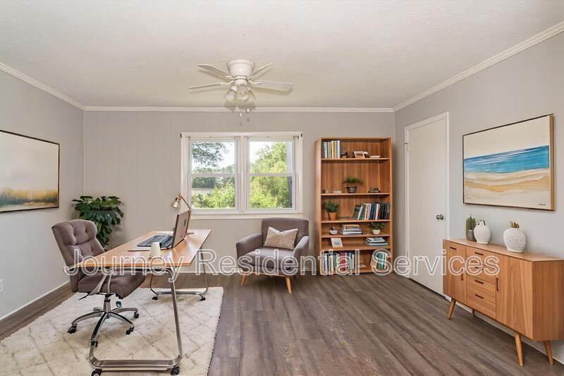 6033 Santa Fe Dr - Photo 4 of 11