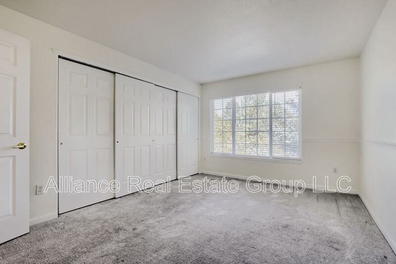 9991 E Idaho Cir #201 - Photo 7 of 10