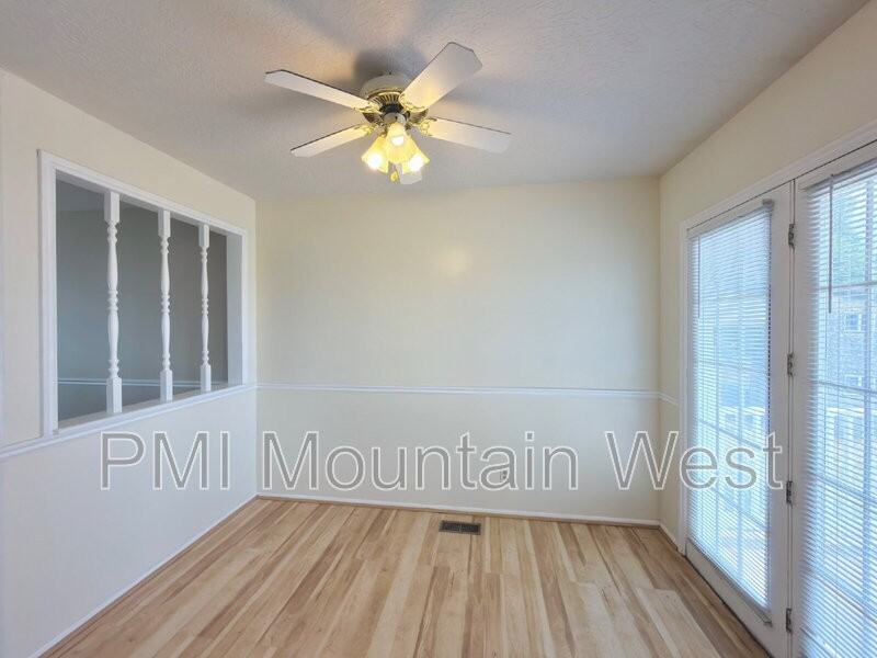 1020 Eastnorth - Photo 5 of 24