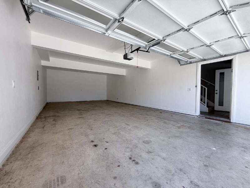 1731 E 68th St #C - Photo 3 of 25