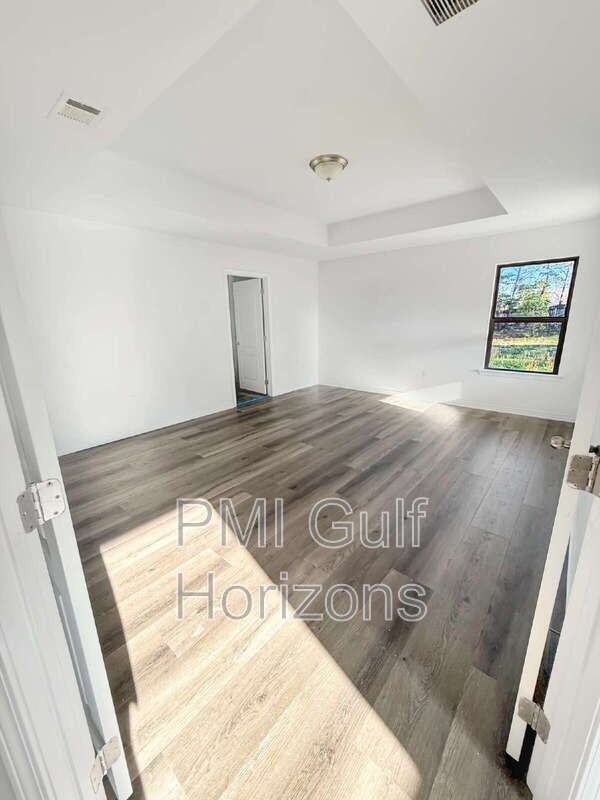 8657 El Paseo St - Photo 5 of 7