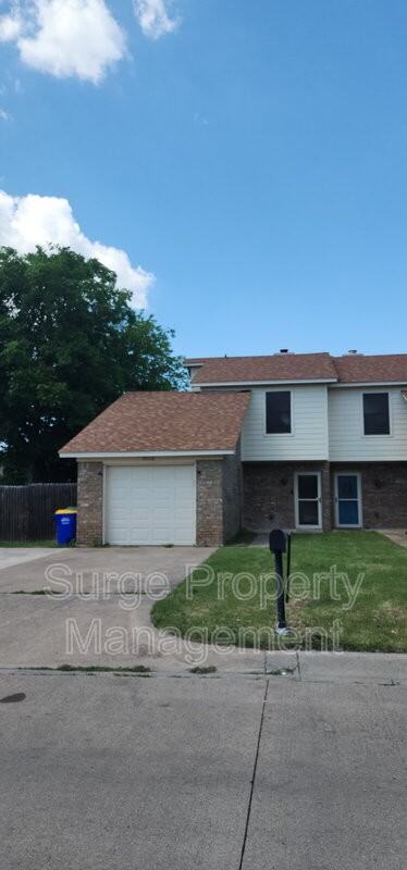 9110 Lanham St - Photo 2 of 30