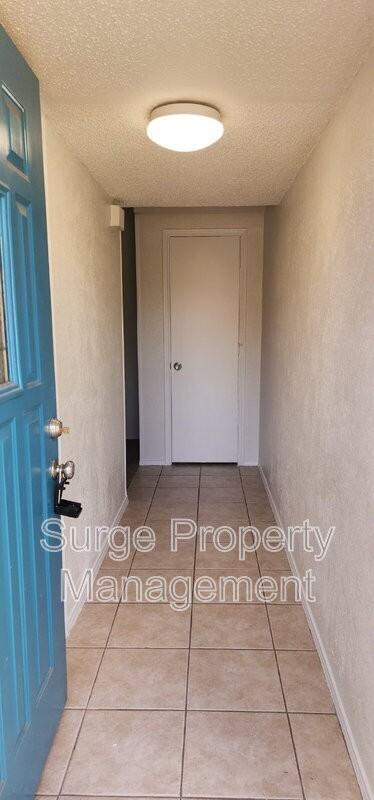 9110 Lanham St - Photo 4 of 30