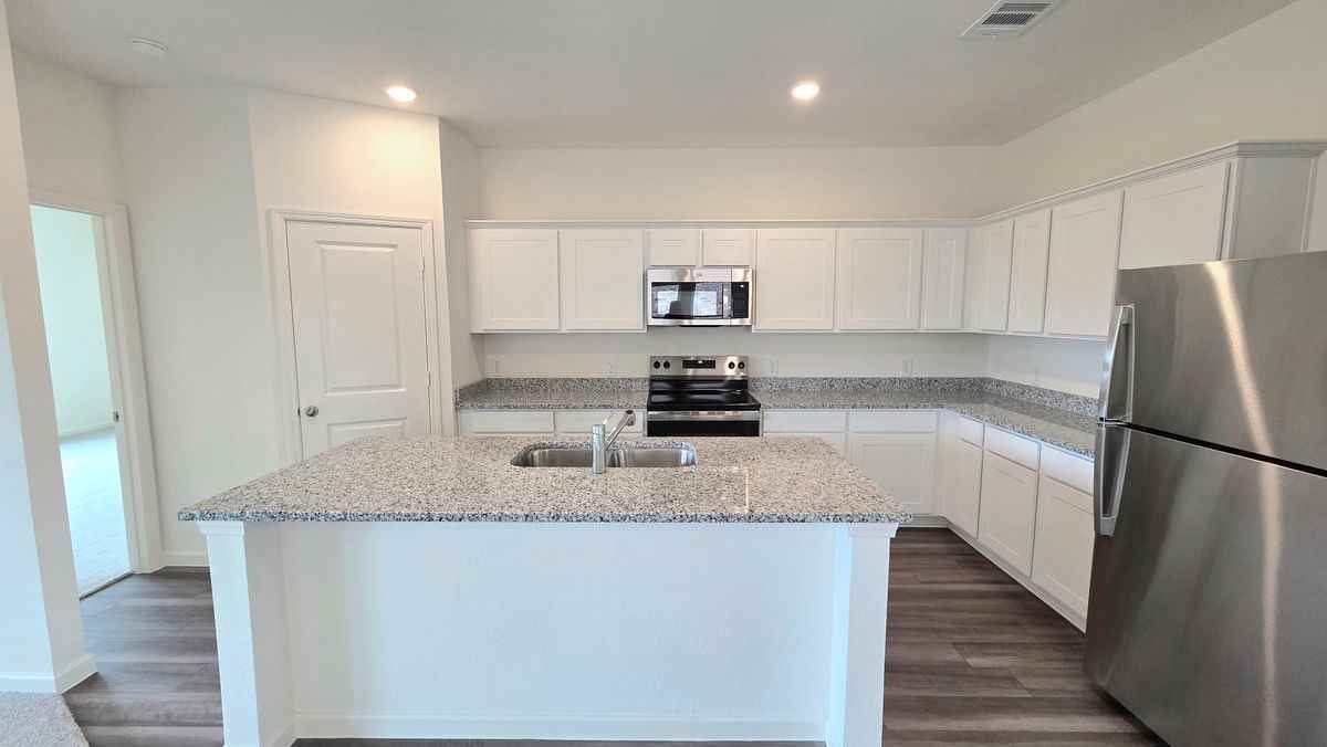 1238 Herring Dr - Photo 3 of 24