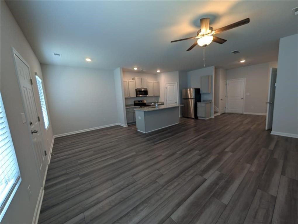 106 Brexley Dr - Photo 3 of 11