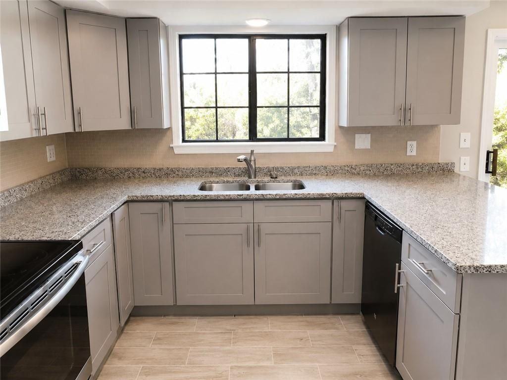 3059 Steeplechase - Photo 3 of 14