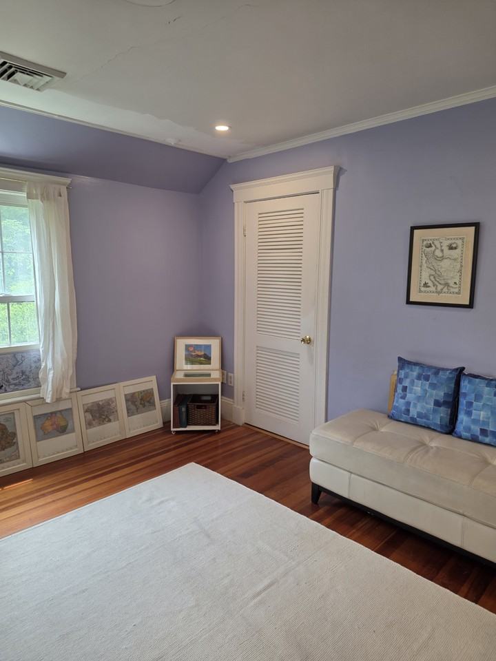 Larch Rd - Photo 2 of 8