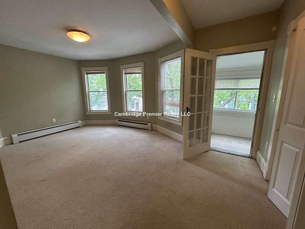 Rossmore St #2 - Photo 3 of 33