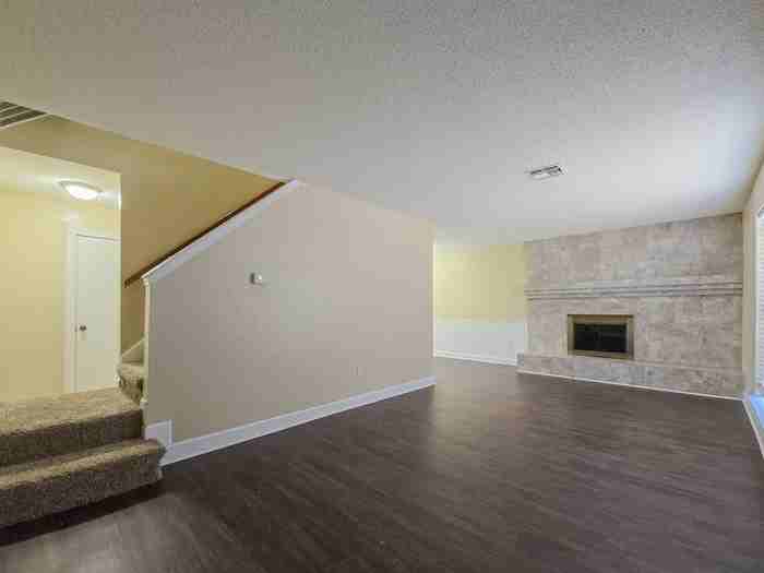 6513 Westridge Dr - Photo 3 of 14