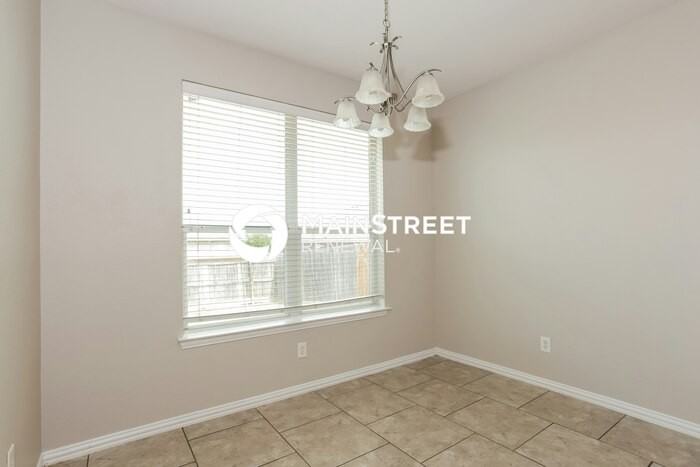 280 Edison Ln - Photo 4 of 21
