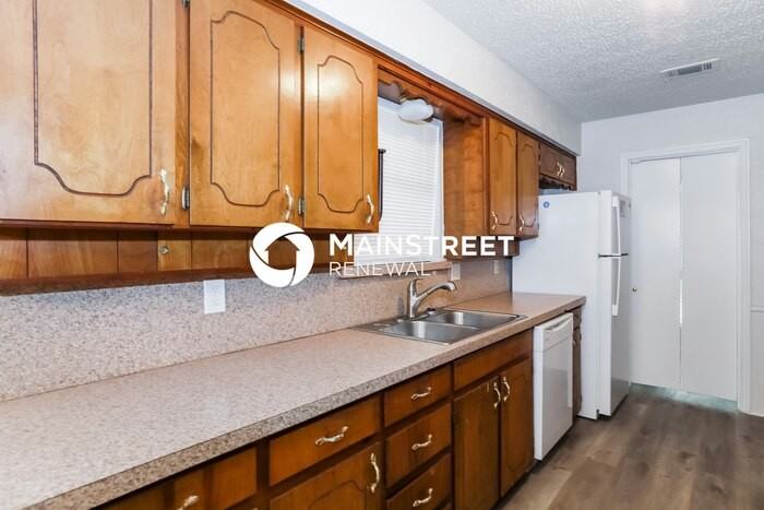 1826 El Paso St - Photo 5 of 16