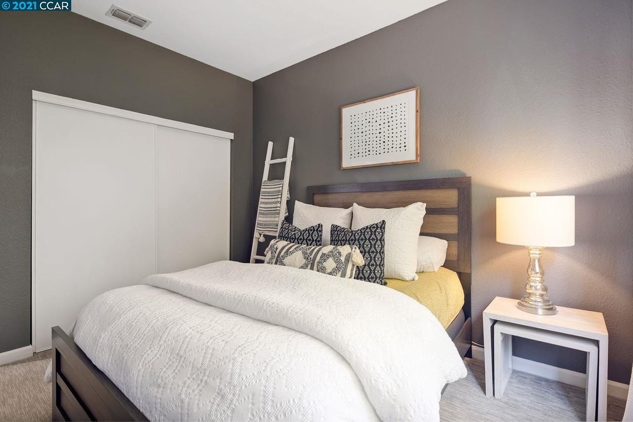5017 Bridle Way - Photo 5 of 13