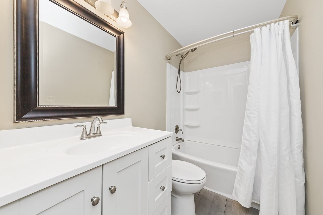 712 Clearwood Ct #712 - Photo 6 of 10