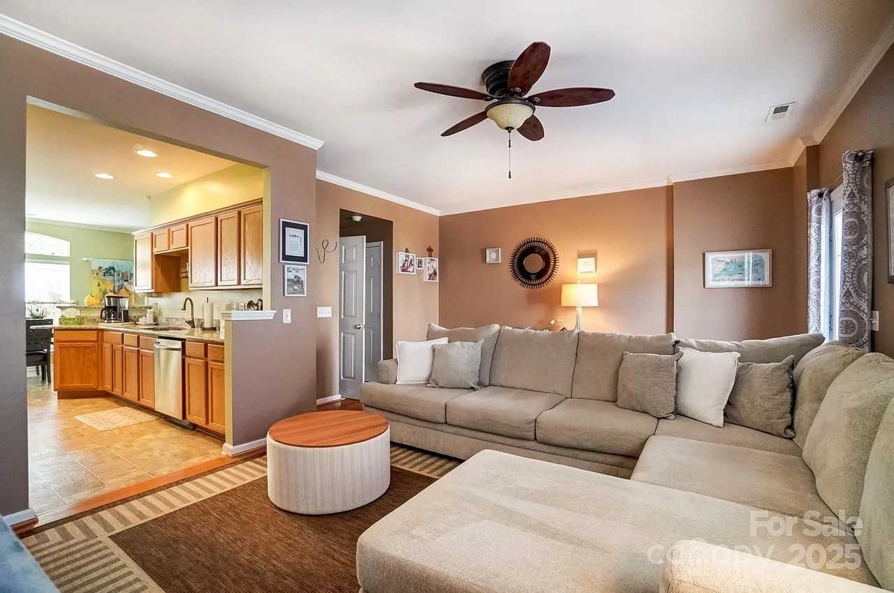 12761 Bullock Greenway Blvd #NA - Photo 2 of 18