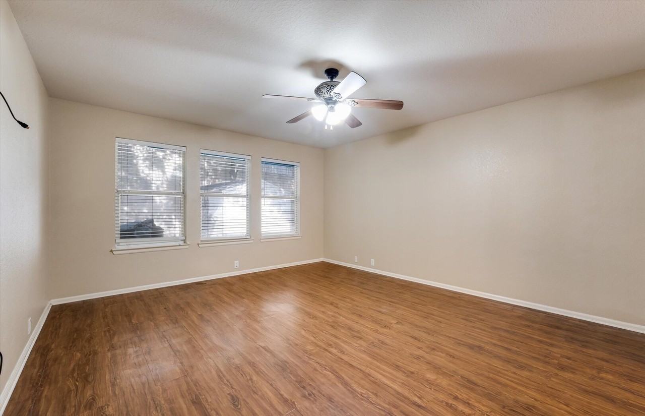 5248 Columbia Dr #NA - Photo 6 of 19