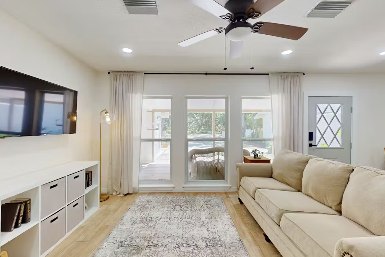 2712 47th St W #B - Photo 5 of 22