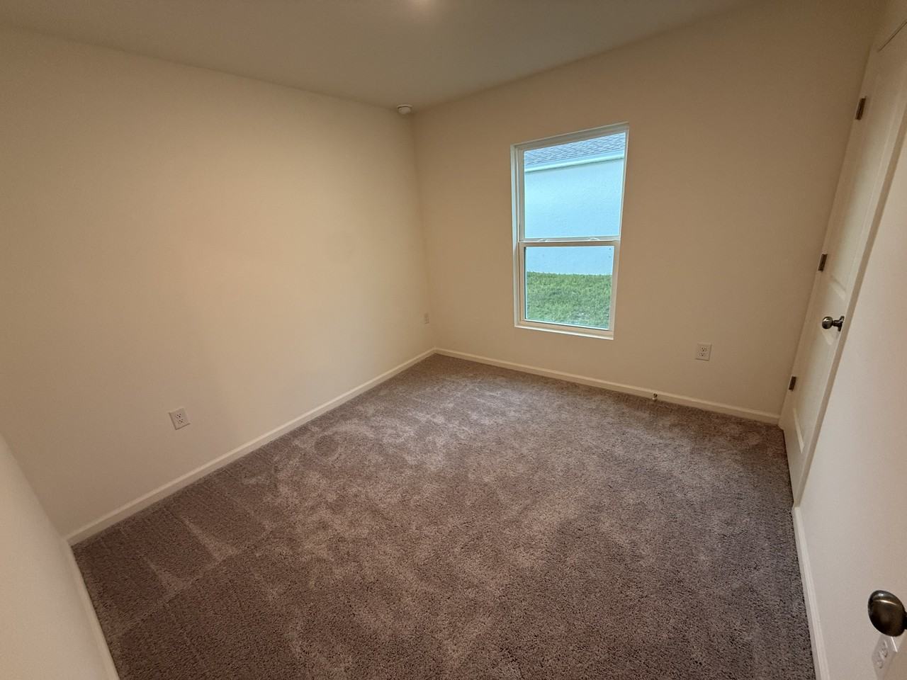 13047 Se 53rd Ave #NA - Photo 7 of 10