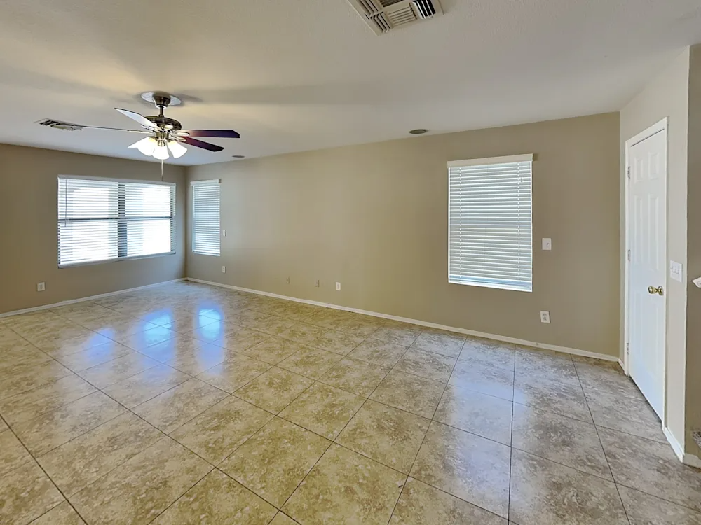 12807 N Main St #NA - Photo 3 of 11
