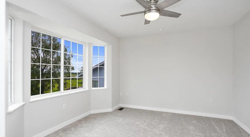 940 Wickersham Cir #TH - Photo 6 of 12