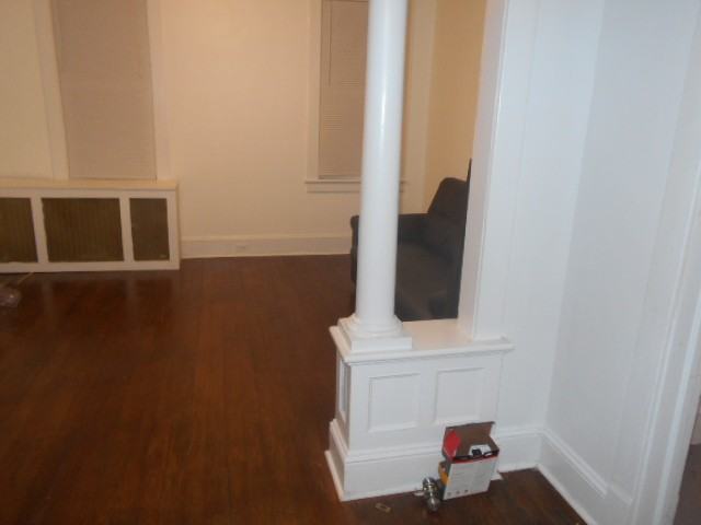 526 S 2nd Ave #1stFL - Photo 2 of 8