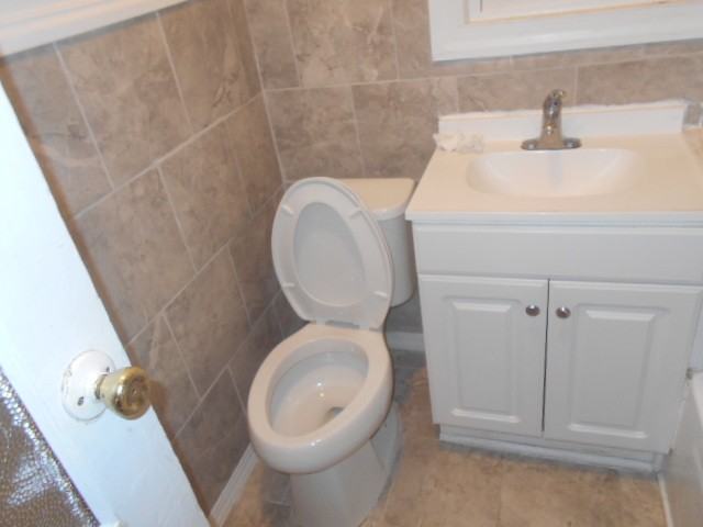 526 S 2nd Ave #1stFL - Photo 4 of 8