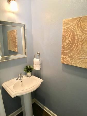 108 S Moody Ave #2 - Photo 6 of 13