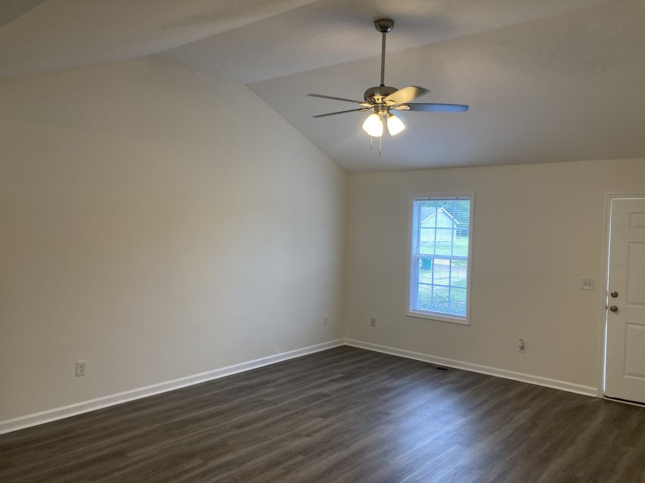 61 Farm View Cir - Photo 4 of 11