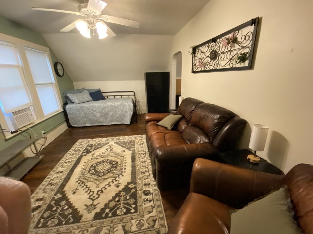 545 E Buchtel Ave #3 - Photo 5 of 11