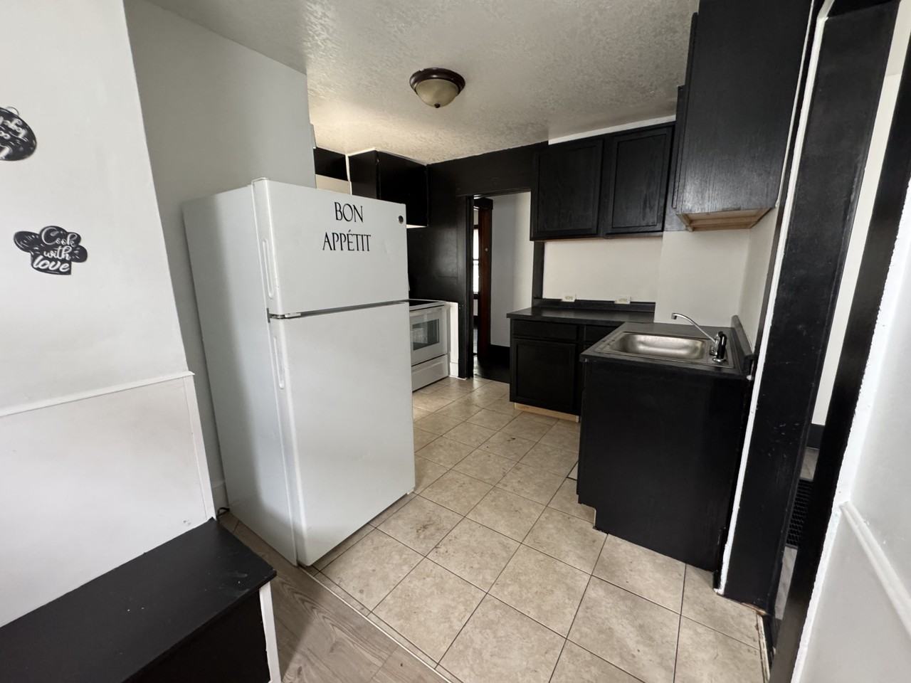 1765 N Monroe St - Photo 3 of 7