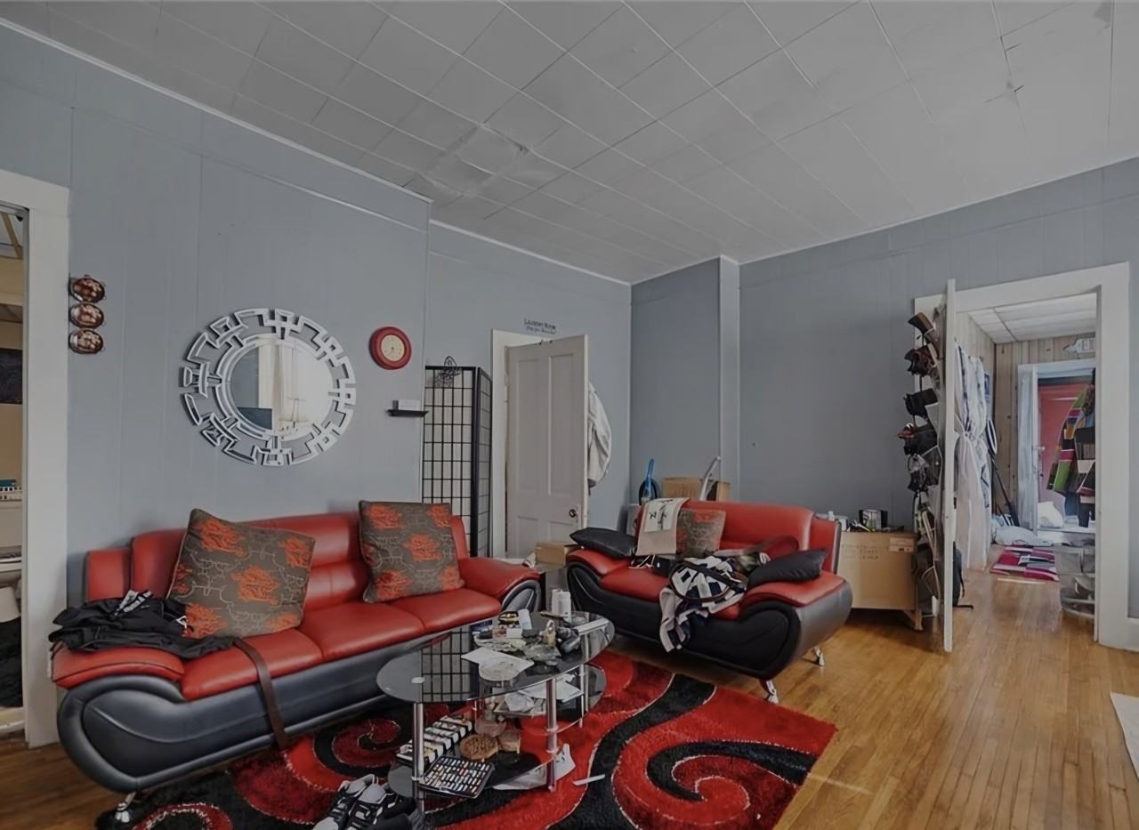 367 Springmill St - Photo 4 of 8