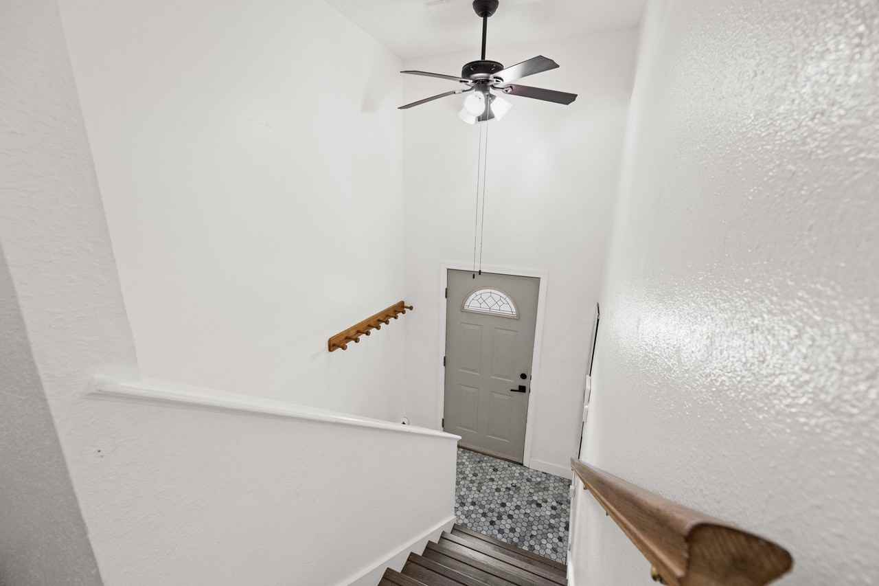 1611 Madison Dr #1 - Photo 3 of 26