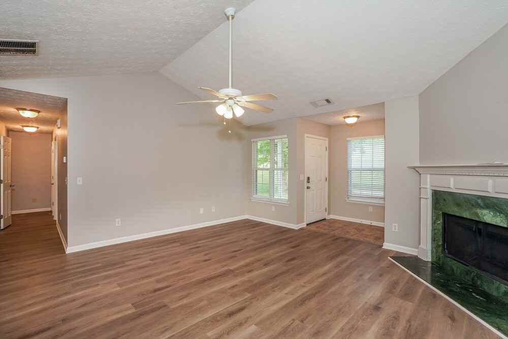 243 Rocky Point Rd - Photo 6 of 16