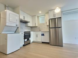 featured image of 3285 Adanac St
