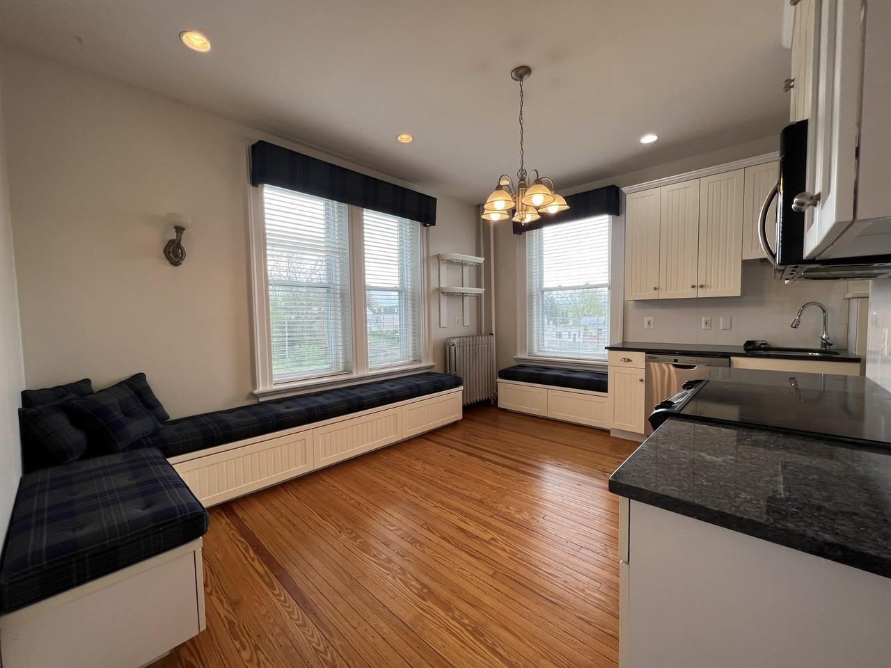 4 E North Ave #2N - Photo 2 of 14
