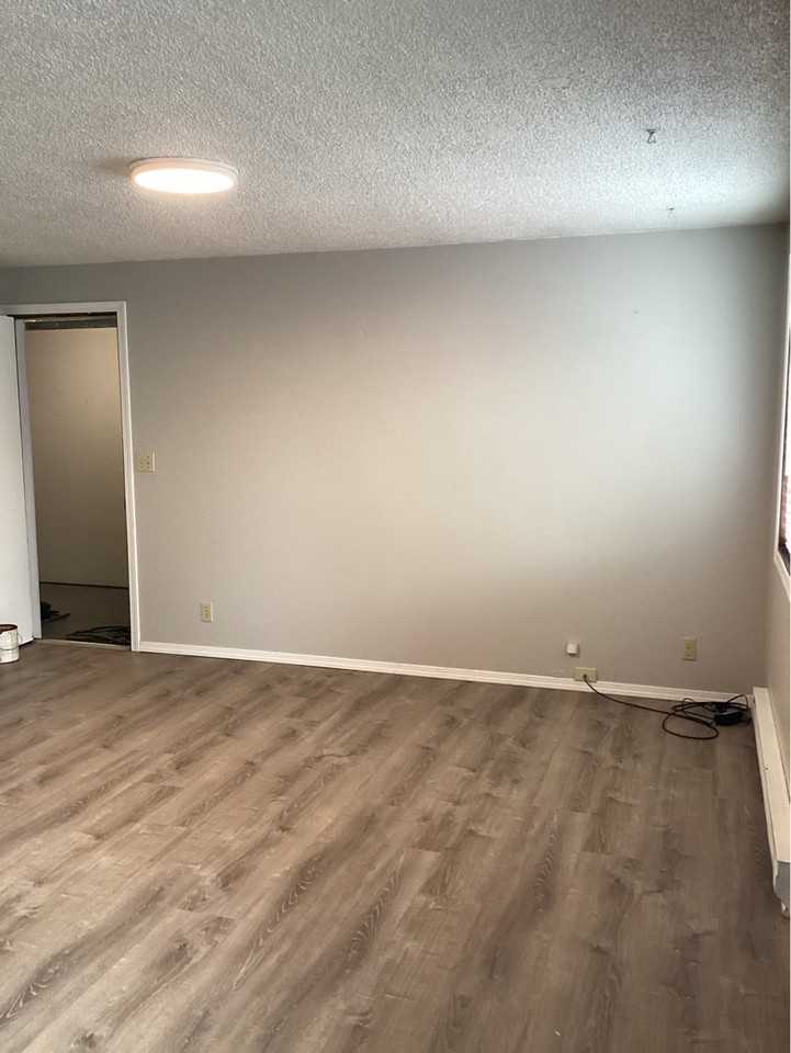 40 Fern St #1 - Photo 3 of 9