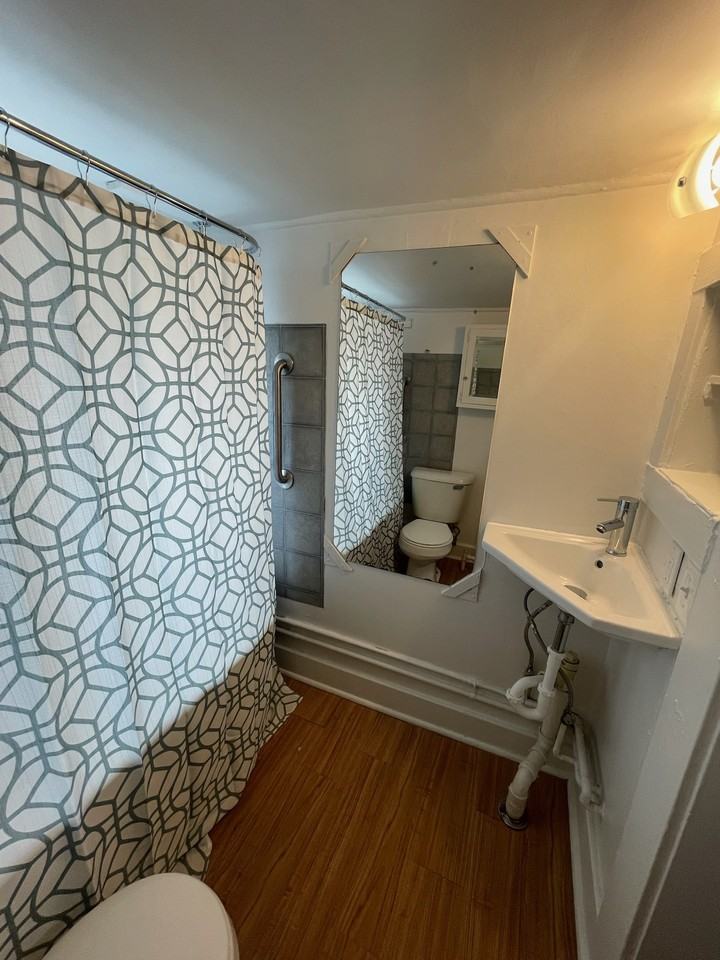 212 Ferris St #212-5 - Photo 7 of 16