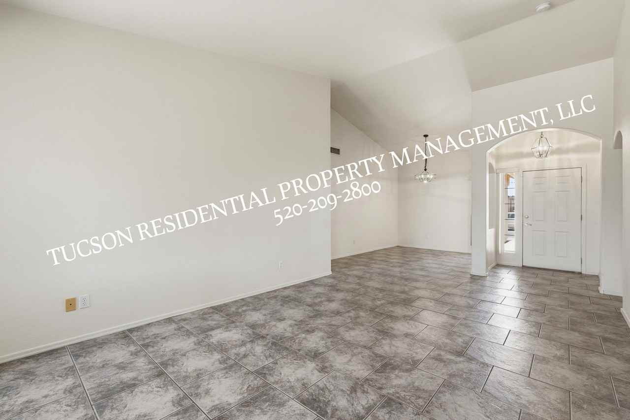 10102 E Paseo San Bernardo #1 - Photo 3 of 38