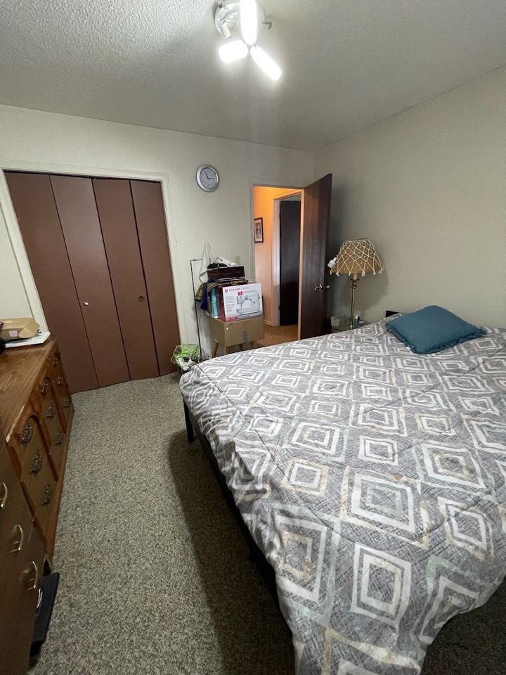 2322 7th St E #MAIN - Photo 5 of 18