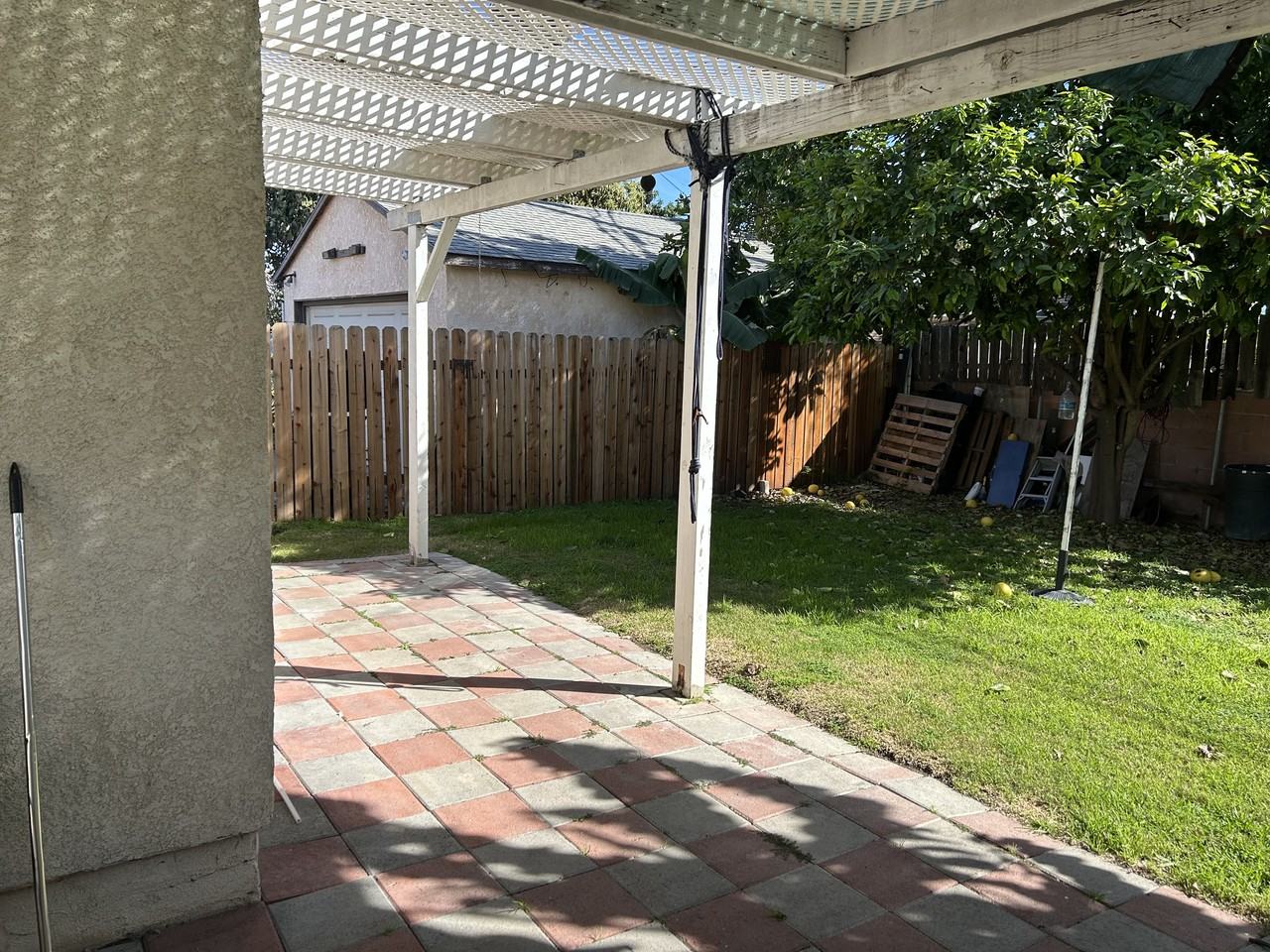 1650 East Plymouth Street - Photo 6 of 19