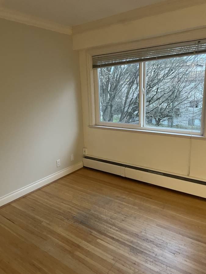8729 Fremlin Street - Photo 4 of 15