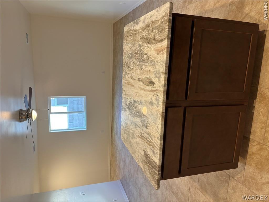 3532 N Pearl St - Photo 6 of 11
