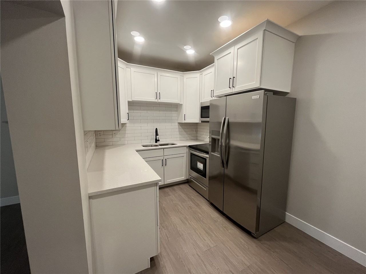 150 S St #C3 - Photo 4 of 28