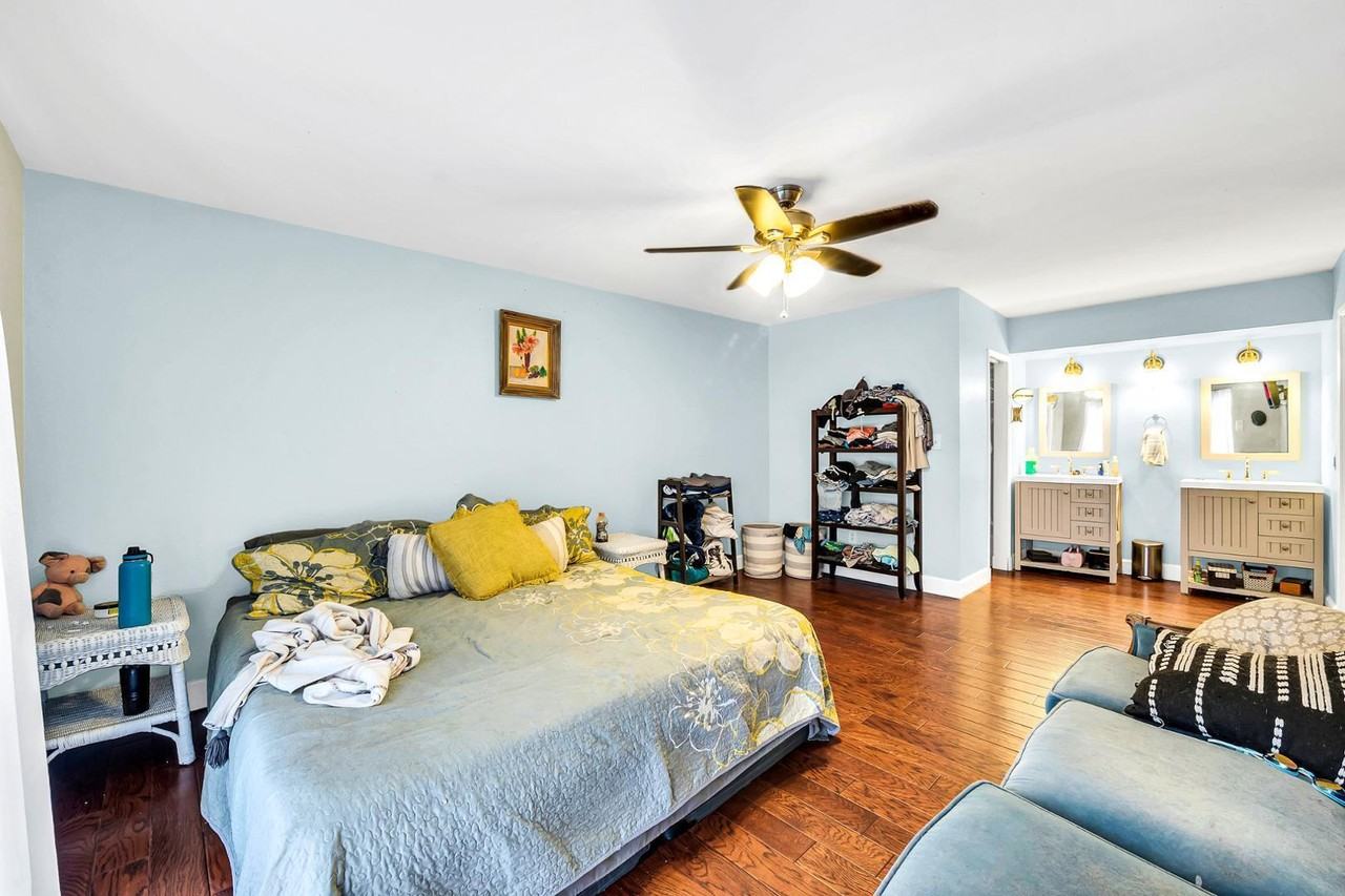 1605 E Candlestick Dr - Photo 2 of 50