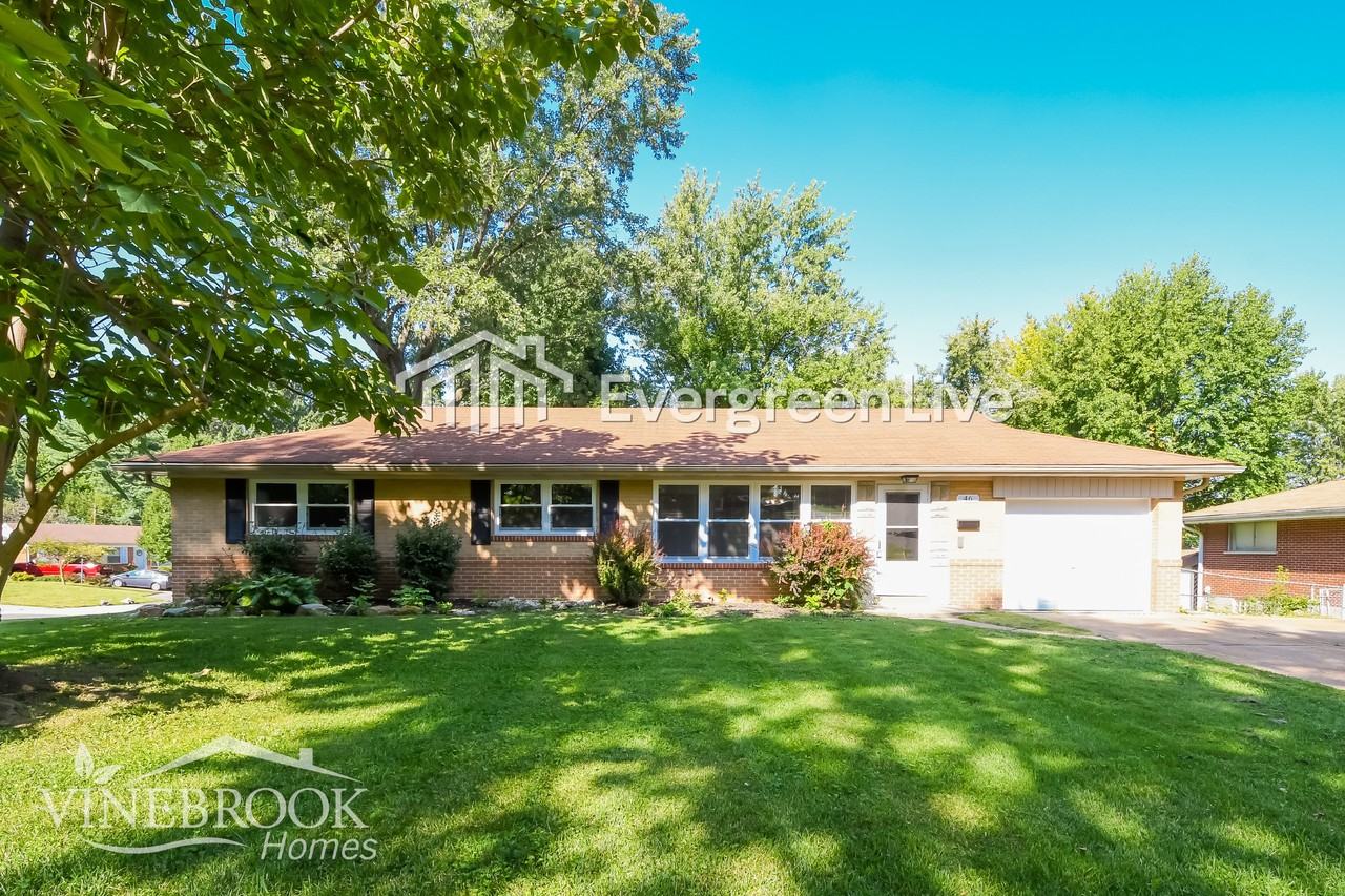 46 Jean Dr - Photo 2 of 19