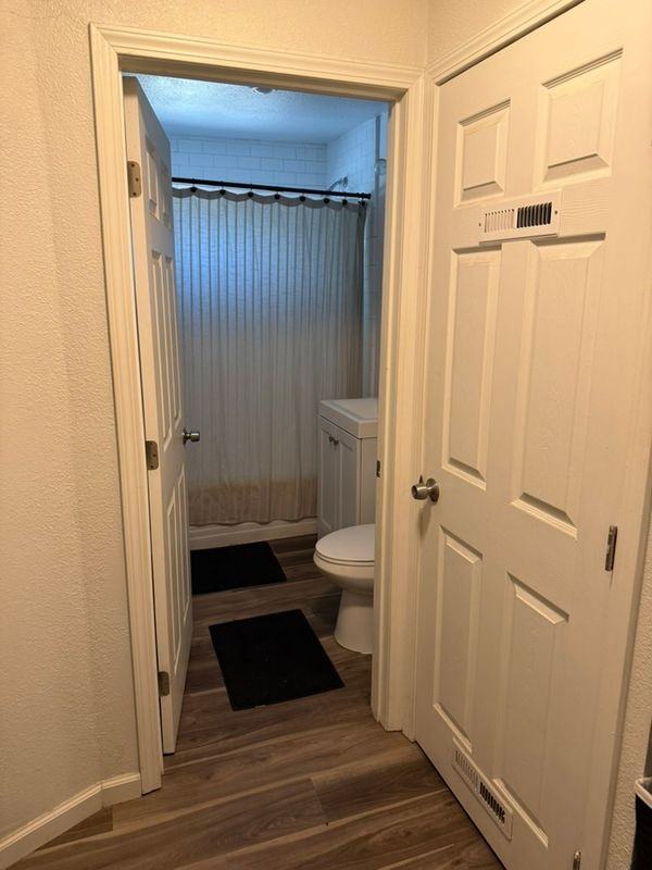 1335 W 23rd St - Photo 2 of 6