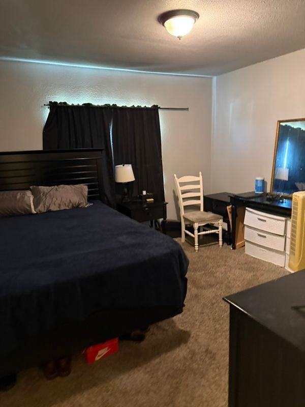 1335 W 23rd St - Photo 5 of 6